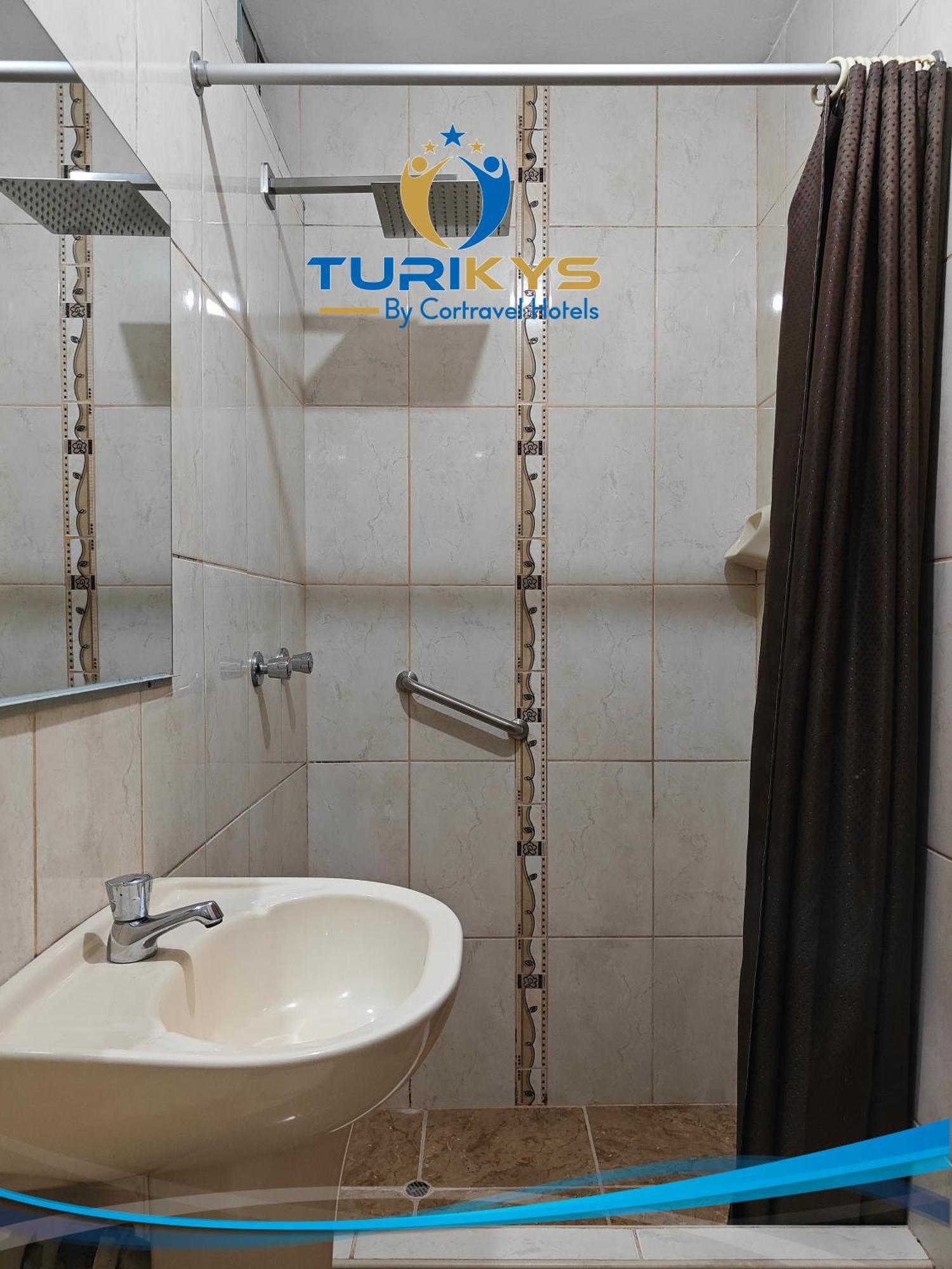 Hotel Turikys Churin Quarto foto