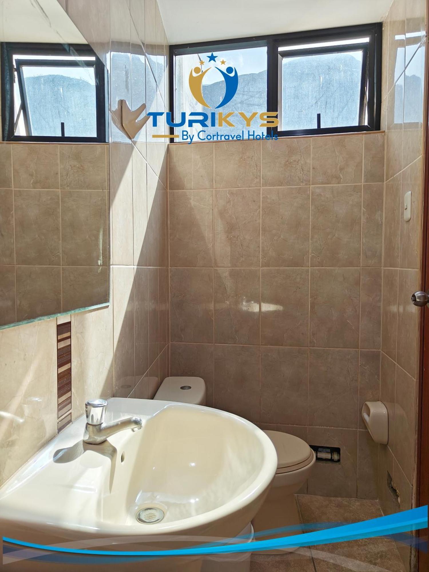 Hotel Turikys Churin Quarto foto